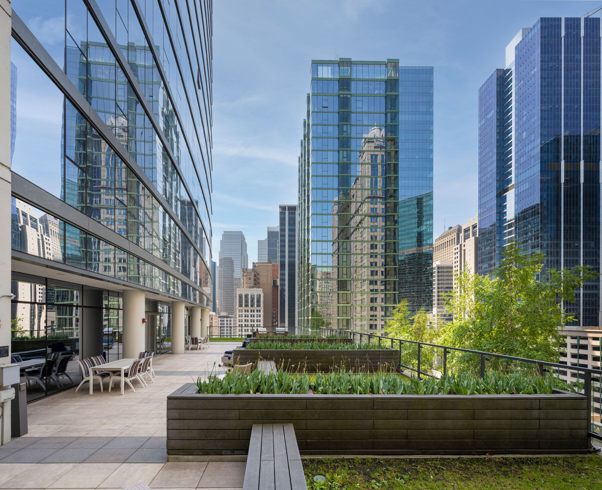 Terrace at Lake & Wells Chicago apartments